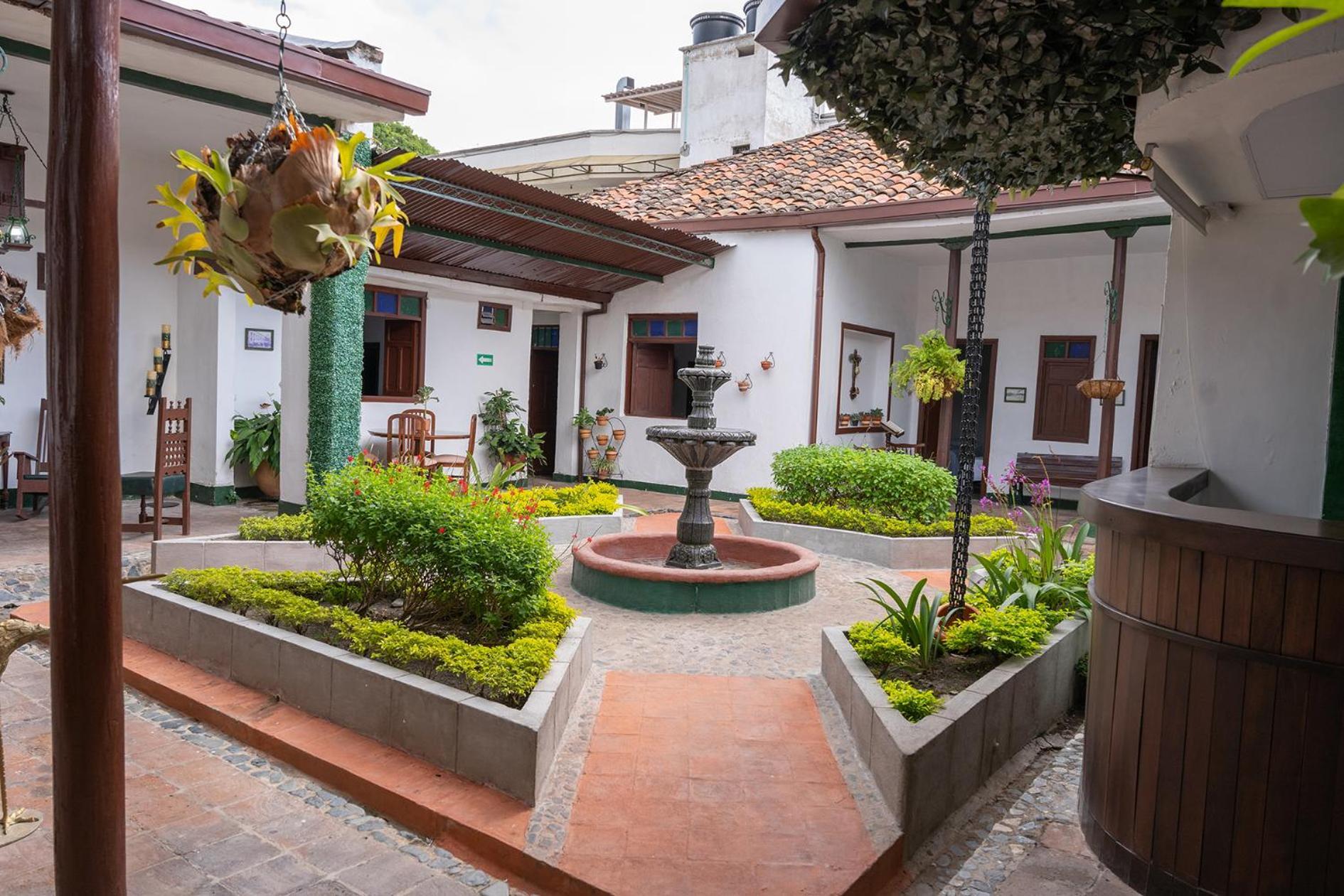 Hotel Casa Antigua Буґа Екстер'єр фото